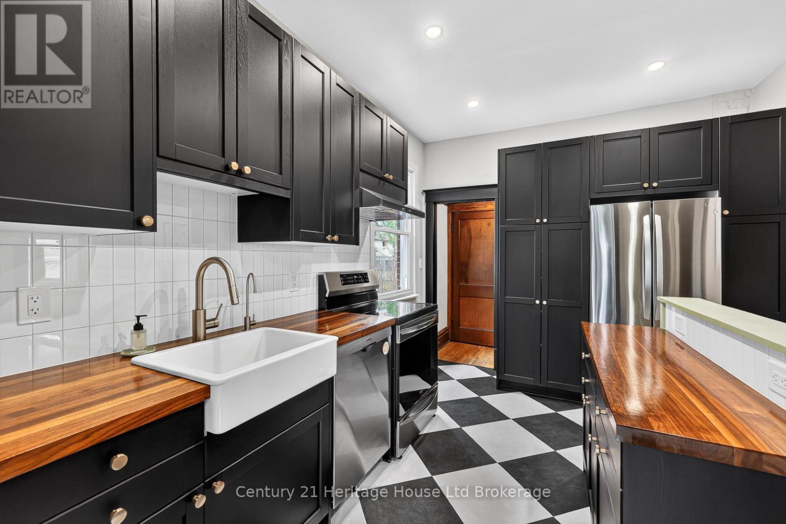 520 Mary Street, Woodstock, Ontario N4S 4S7 - Photo 6 - X13123664