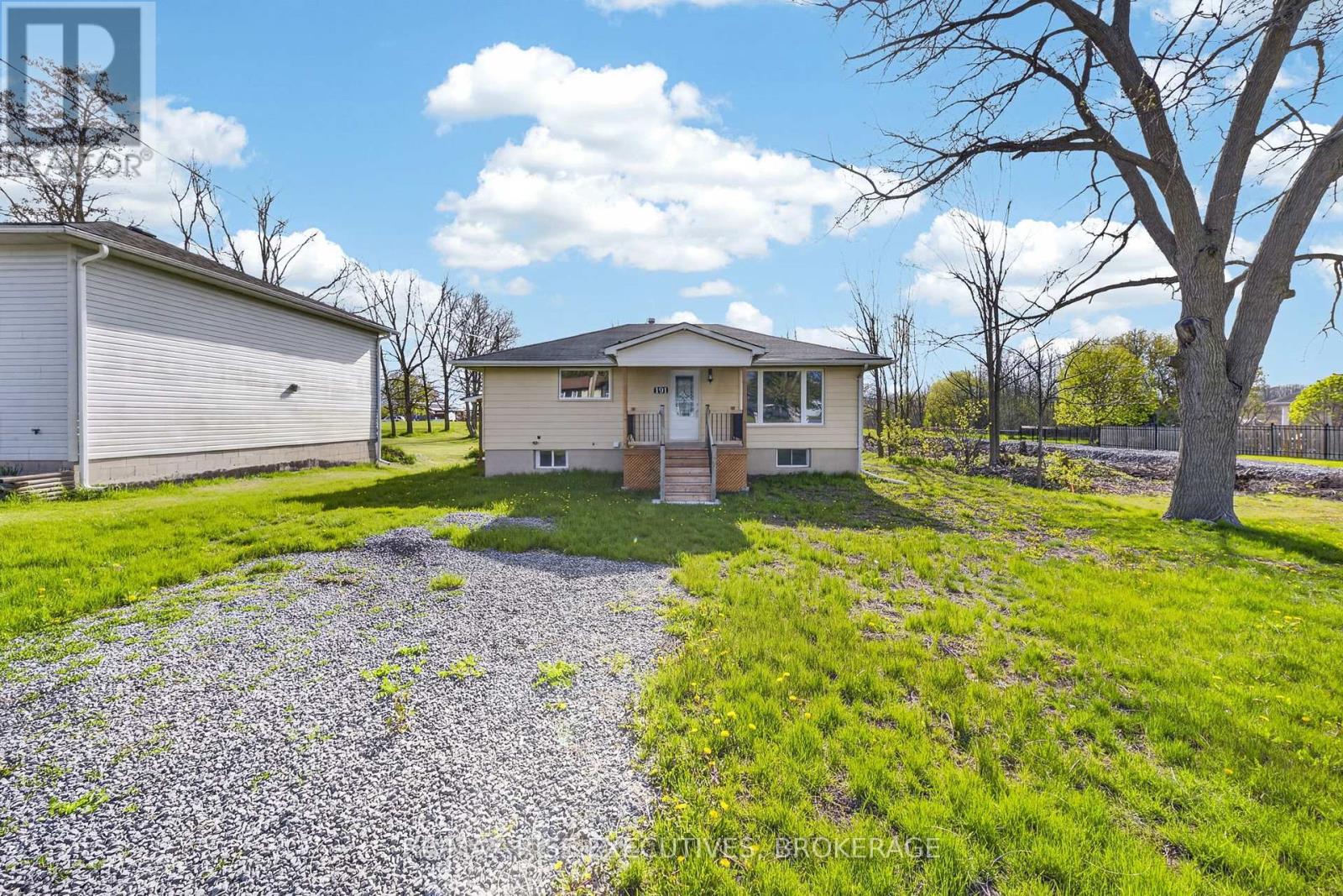 191 BRANT STREET, Deseronto, Ontario