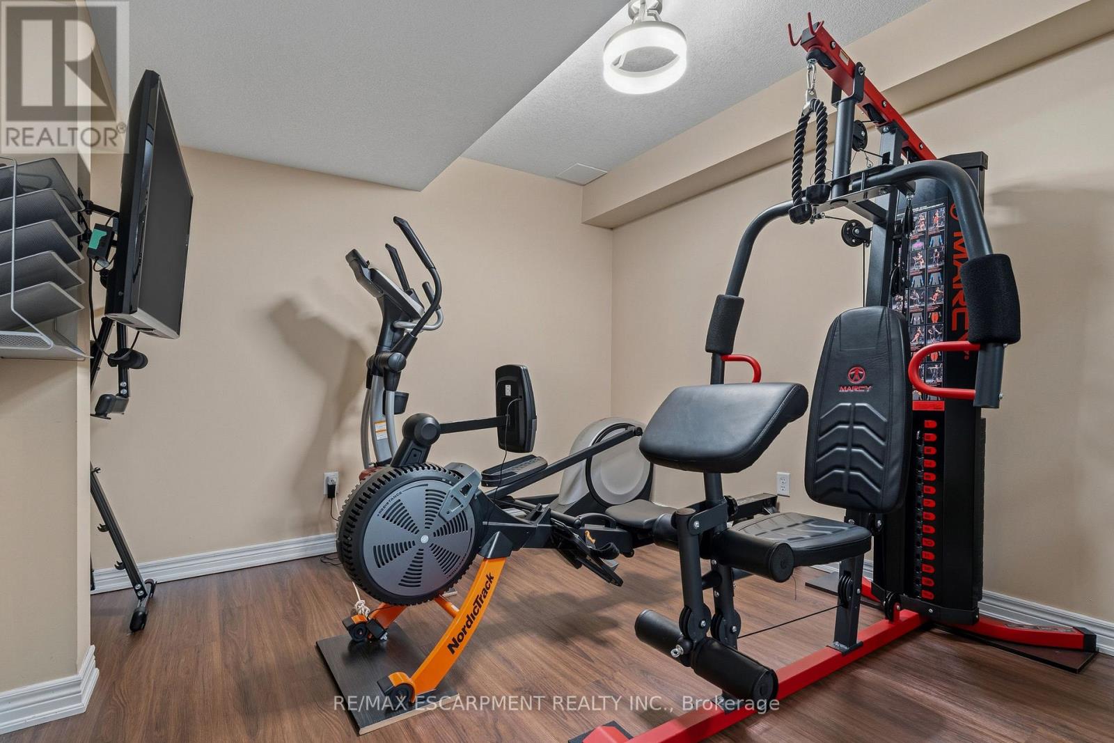 96 Newcombe Road, Hamilton, Ontario  L9H 0A6 - Photo 38 - X13123248