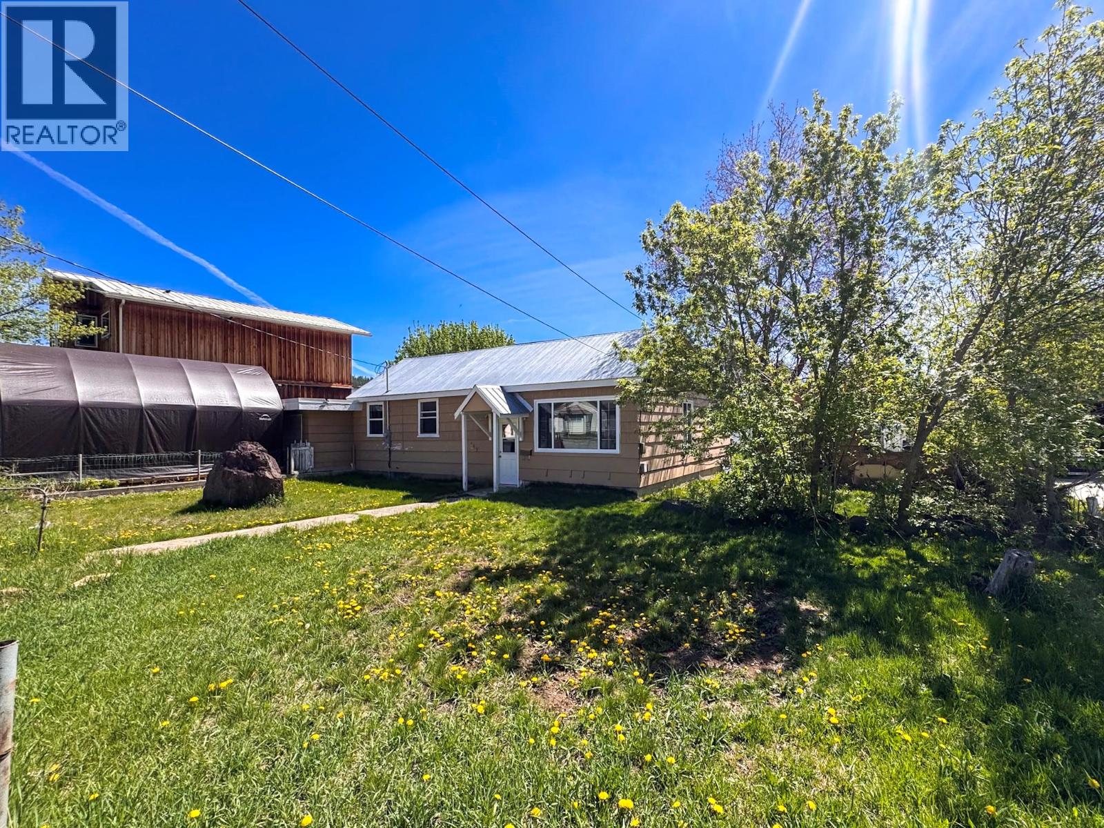 242 Higgins Street, Kimberley, British Columbia V1A 1K8 - Photo 3 - 10387217