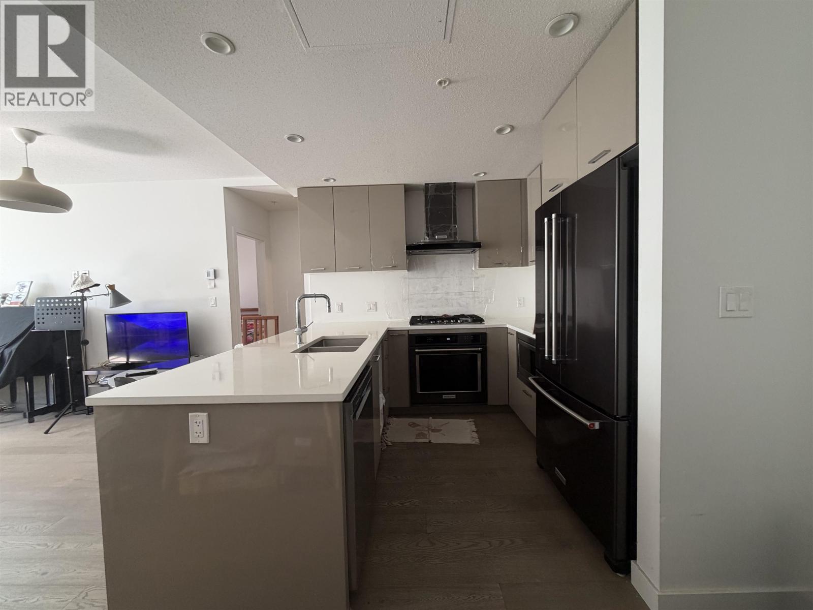 417 3581 Ross Drive, Vancouver, British Columbia  V6S 0K5 - Photo 7 - R3123169