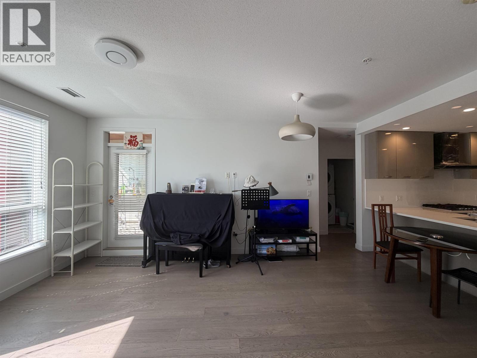 417 3581 Ross Drive, Vancouver, British Columbia  V6S 0K5 - Photo 6 - R3123169