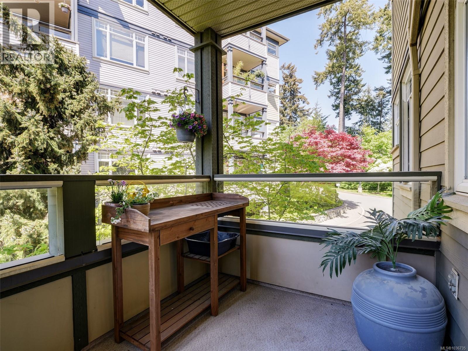 206c 1115 Craigflower Rd, Esquimalt, British Columbia  V9A 7R1 - Photo 20 - 1036735