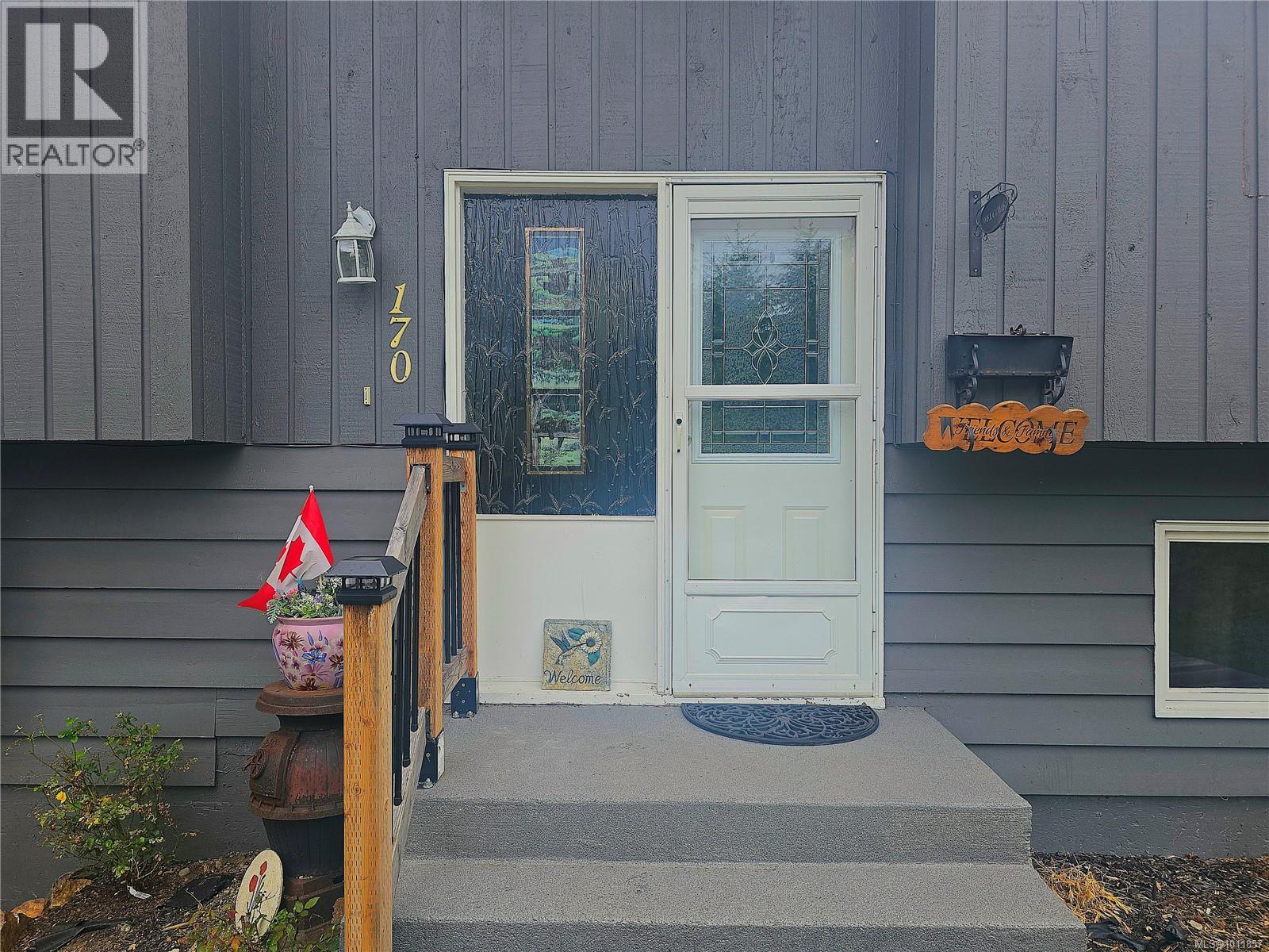 170 Seaview St, Sayward, British Columbia  V0P 1R0 - Photo 7 - 1011857