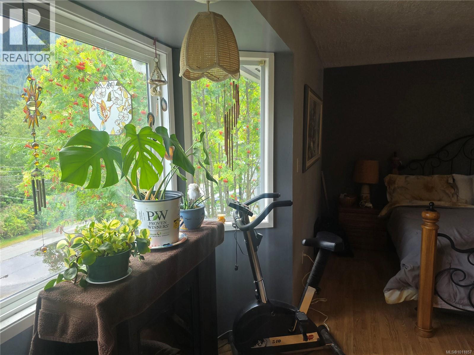 170 Seaview St, Sayward, British Columbia  V0P 1R0 - Photo 44 - 1011857