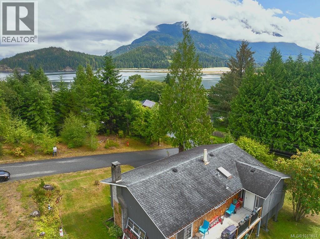 170 Seaview St, Sayward, British Columbia  V0P 1R0 - Photo 66 - 1011857