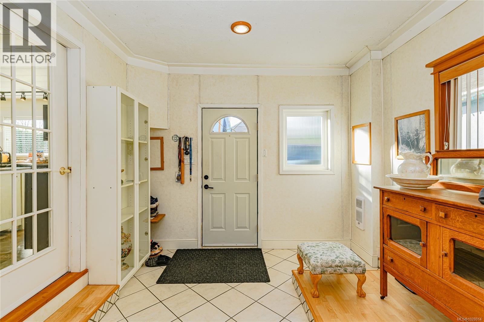 460 Bundock Ave, Duncan, British Columbia  V9L 3P4 - Photo 4 - 1028014