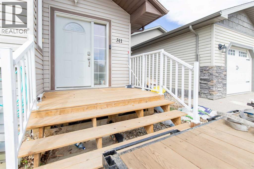 311 Barons Street, Nobleford, Alberta  T0L 1S0 - Photo 4 - A2310948