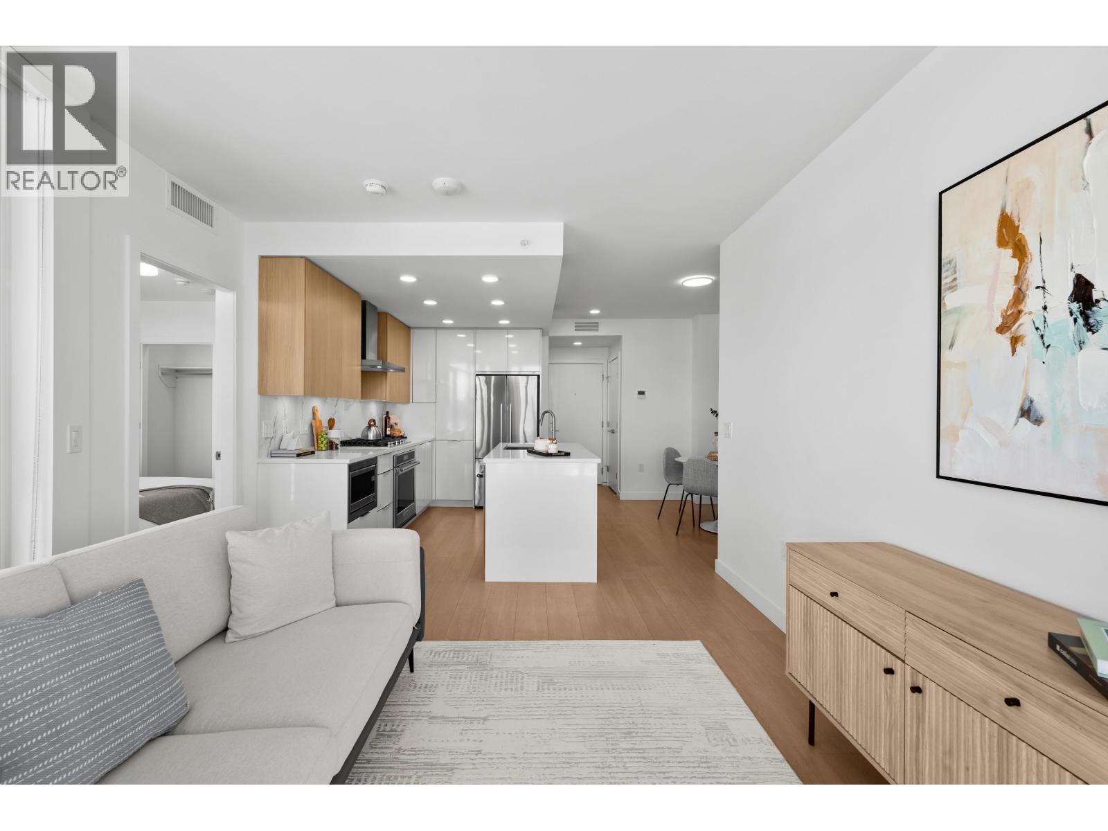602 7683 Park Crescent, Burnaby, British Columbia  V3N 0J4 - Photo 16 - R3123180