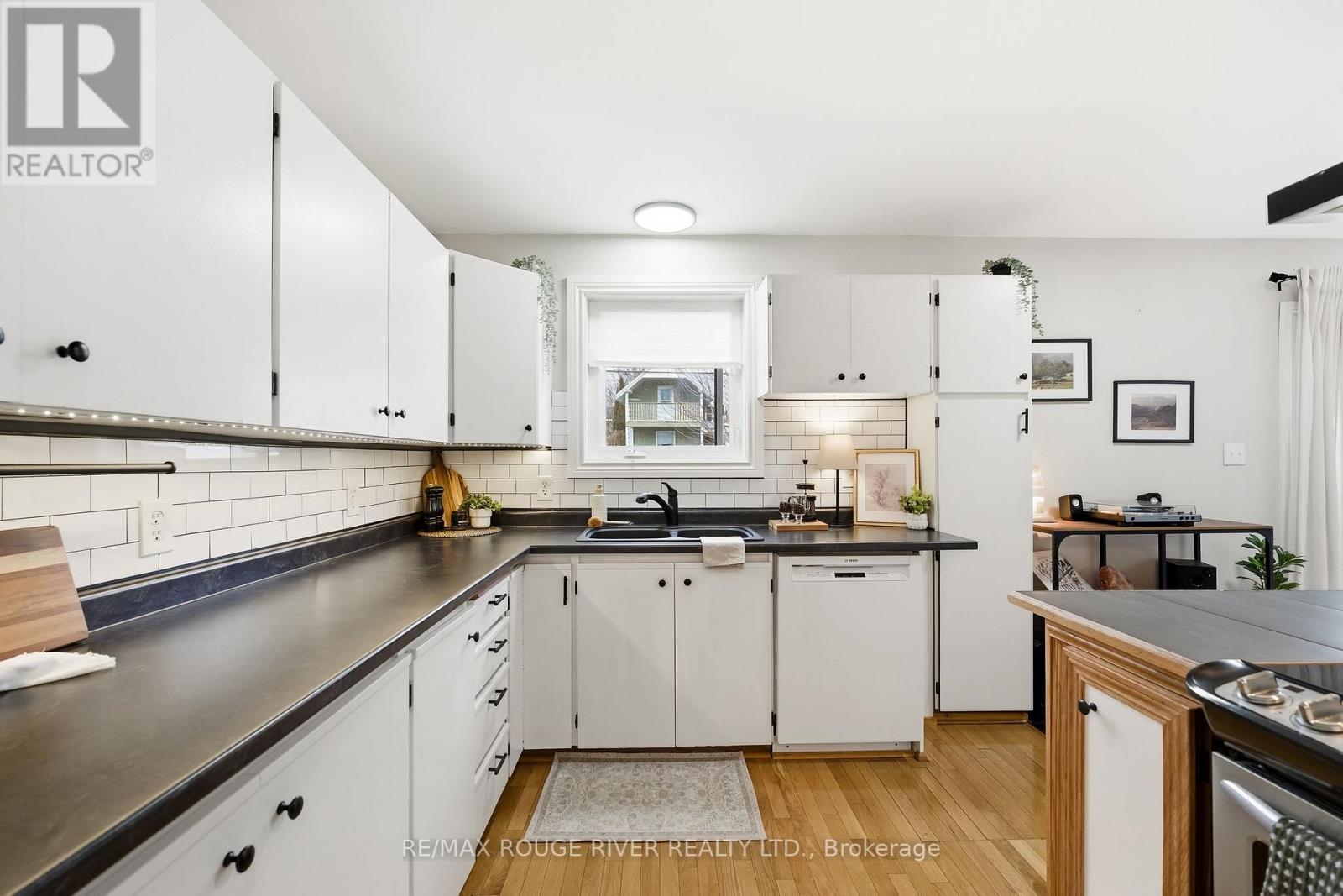 19 Caroline Street, Kawartha Lakes, Ontario  K9V 1T2 - Photo 20 - X13123568