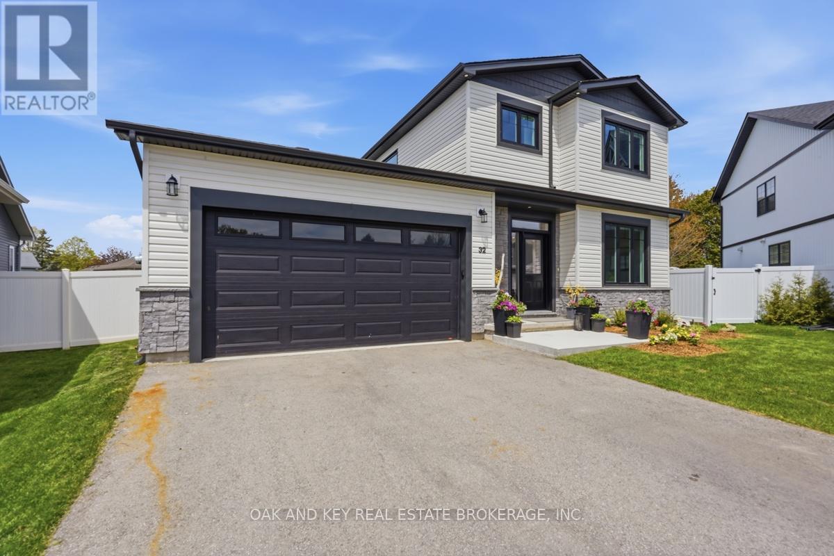 32 Helen Court, Central Elgin, Ontario  N0L 1B0 - Photo 3 - X13123466