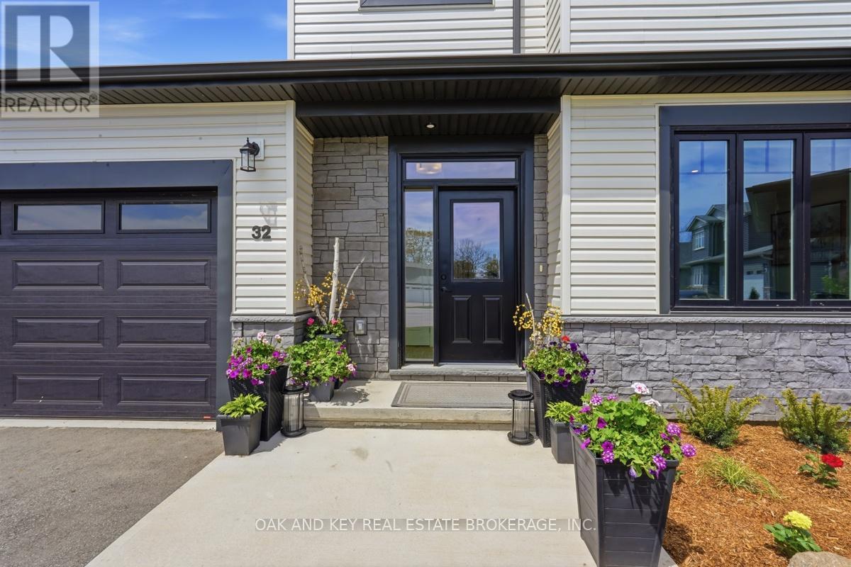 32 Helen Court, Central Elgin, Ontario  N0L 1B0 - Photo 4 - X13123466