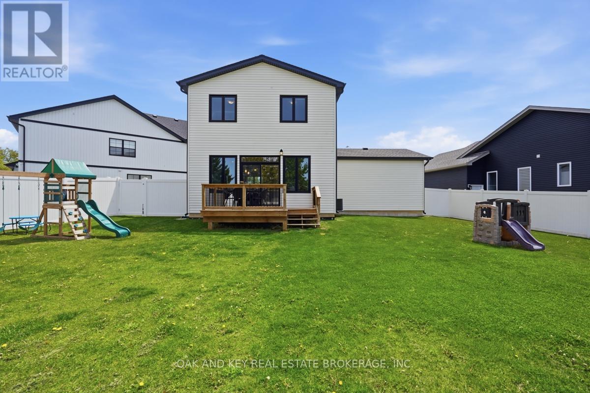 32 Helen Court, Central Elgin, Ontario  N0L 1B0 - Photo 48 - X13123466