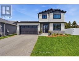 32 HELEN COURT, Central Elgin, Ontario