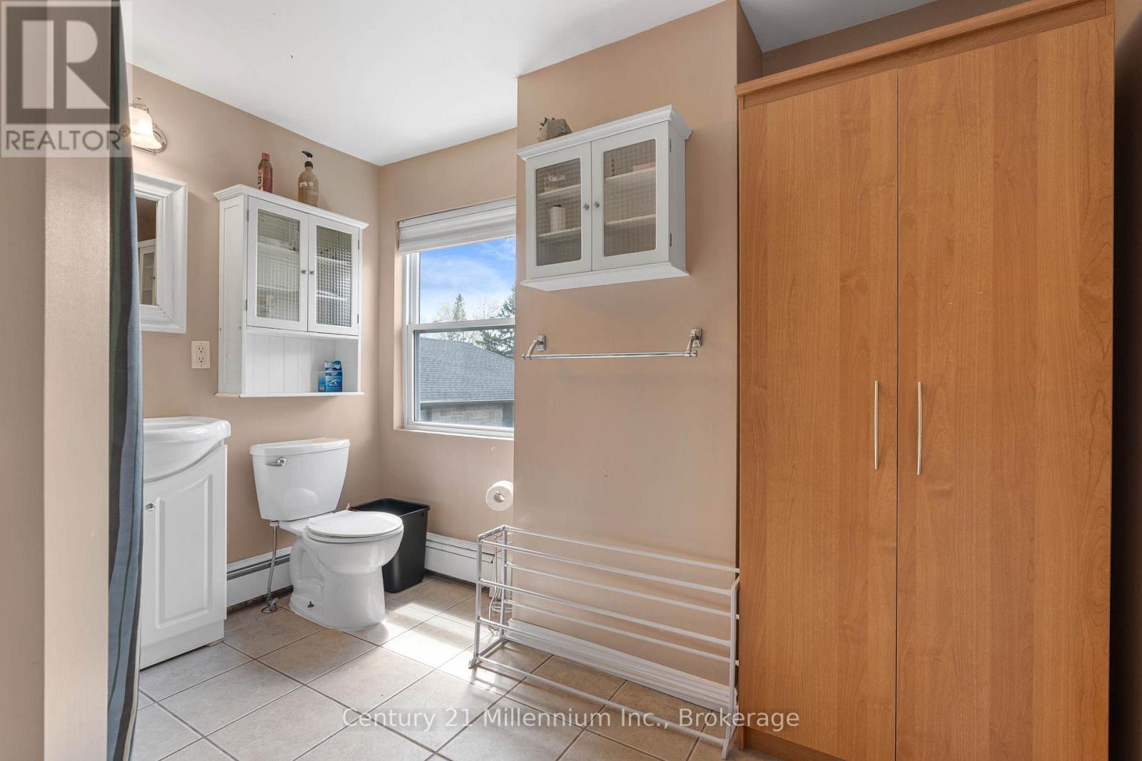 745 15th Street E, Owen Sound, Ontario  N4K 1X5 - Photo 23 - X13123454