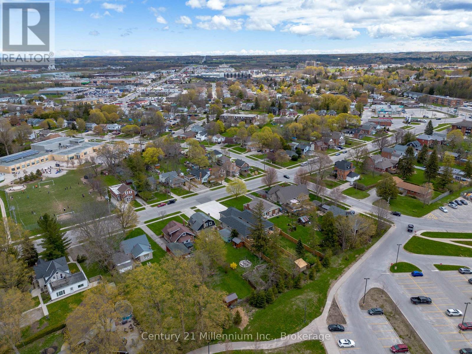 745 15th Street E, Owen Sound, Ontario  N4K 1X5 - Photo 5 - X13123454