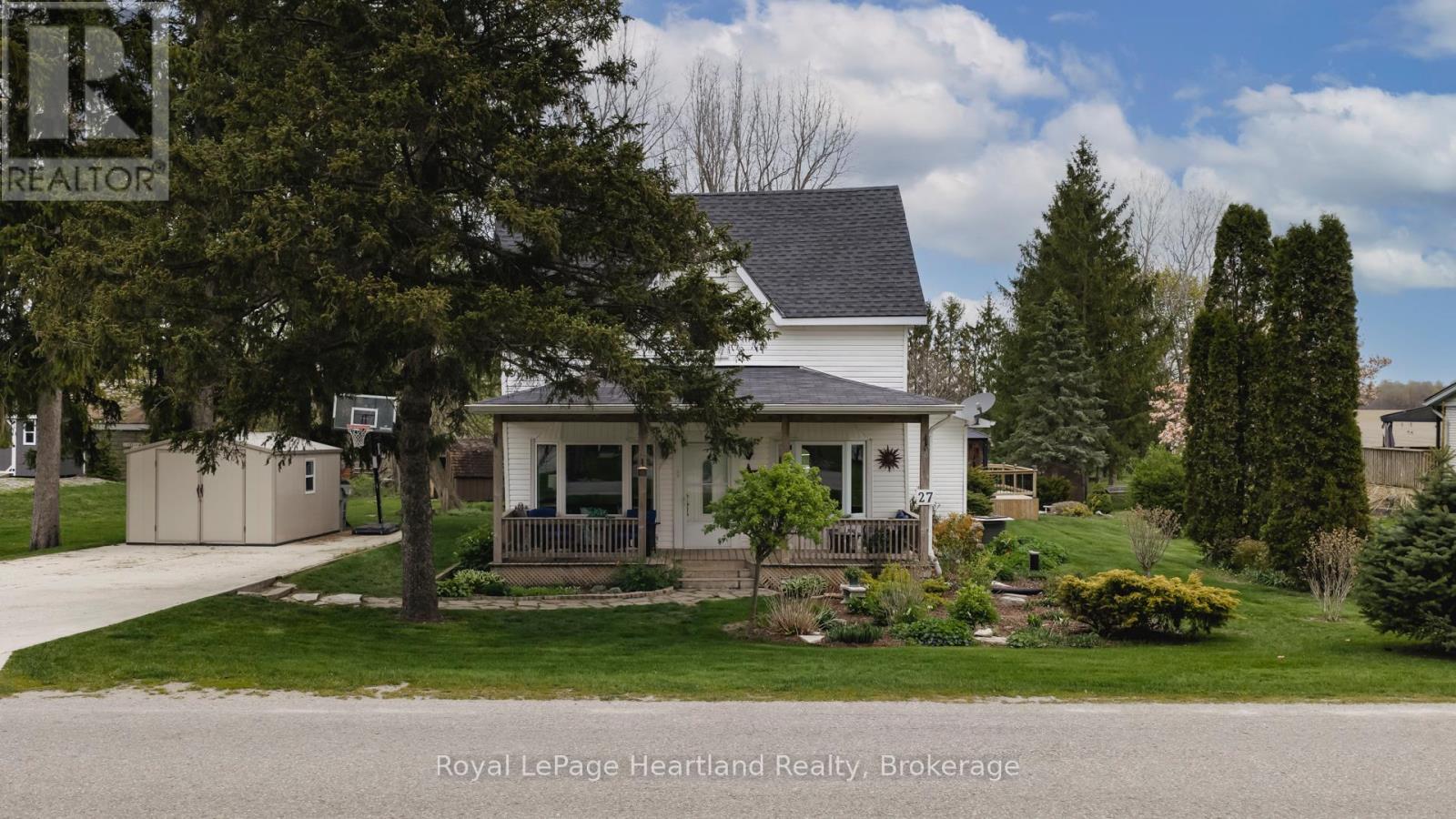 27 Harpurhey Road, Huron East, Ontario  N0K 1W0 - Photo 1 - X13123536