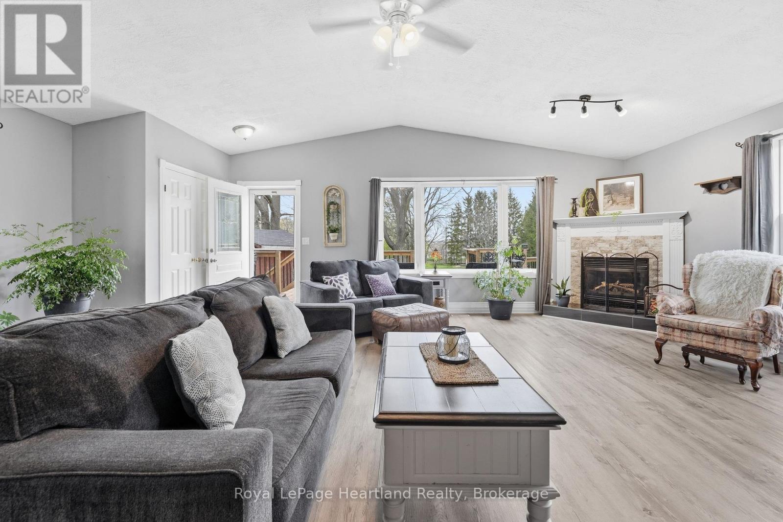 27 Harpurhey Road, Huron East, Ontario  N0K 1W0 - Photo 20 - X13123536