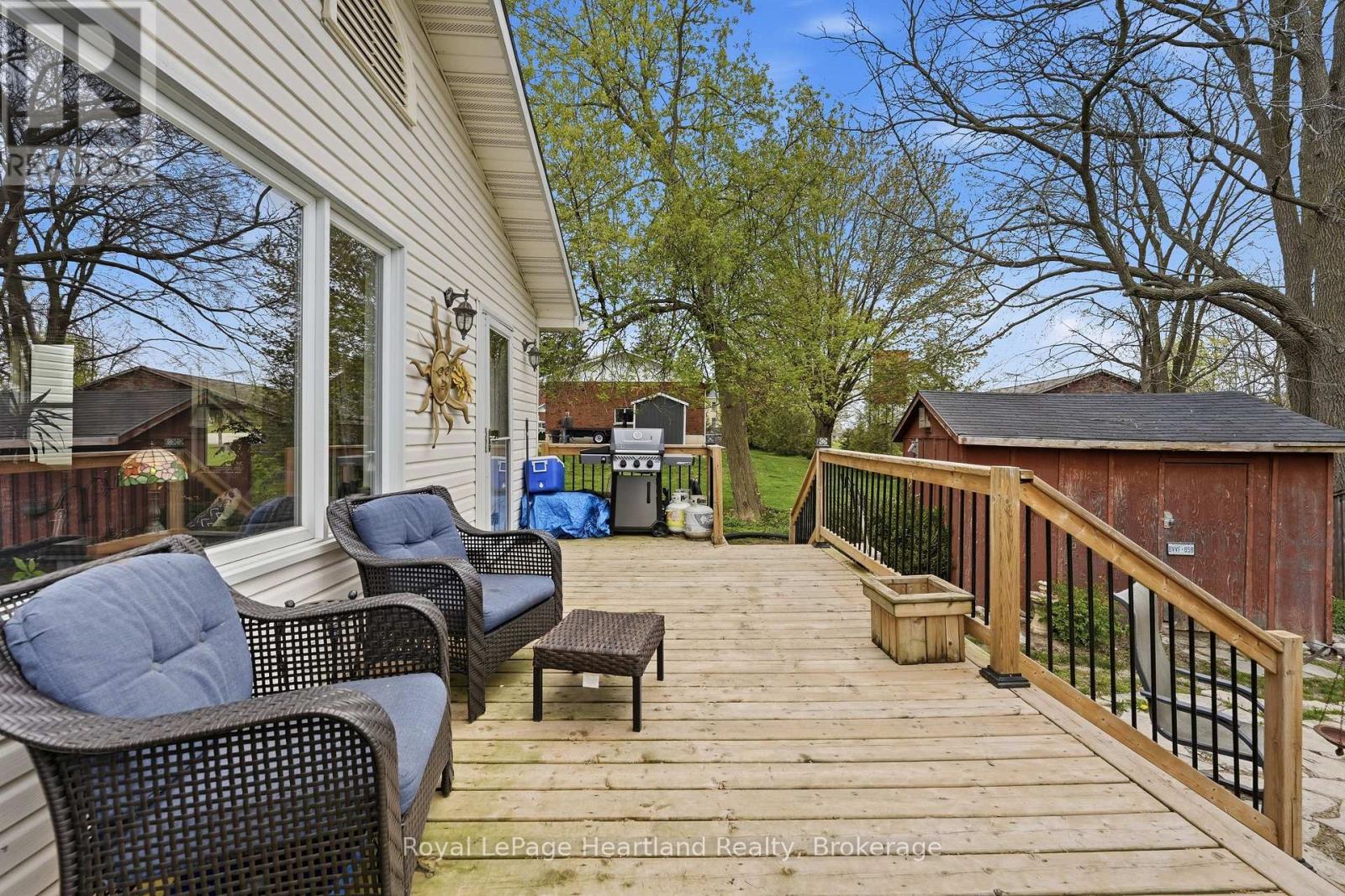 27 Harpurhey Road, Huron East, Ontario  N0K 1W0 - Photo 37 - X13123536