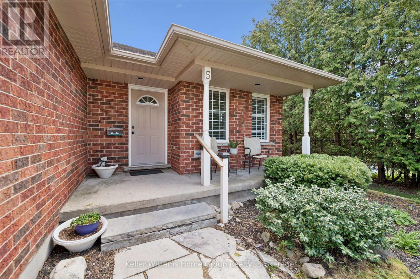 5 Clarke Street, Centre Wellington, Ontario  N0B 1S0 - Photo 6 - X13123566