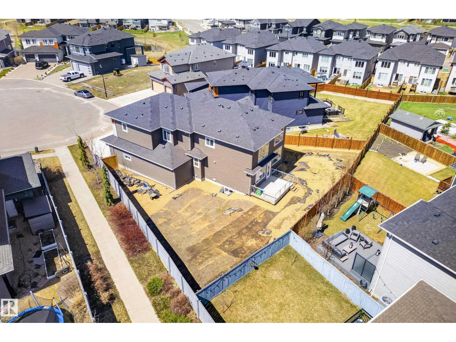4413 39 St, Beaumont, Alberta  T4X 2B7 - Photo 2 - E4487427