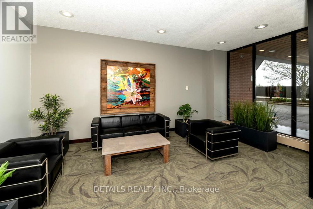 502 - 2951 Riverside Drive, Ottawa, Ontario  K1V 8W6 - Photo 2 - X13123402