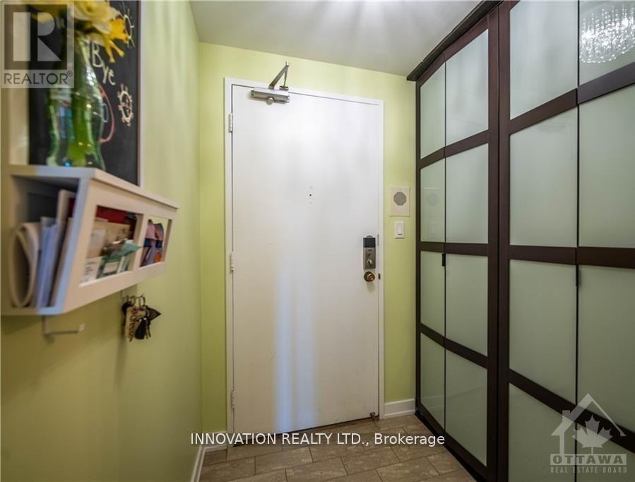 1504 - 1171 Ambleside Drive, Ottawa, Ontario  K2B 8E1 - Photo 3 - X13123416