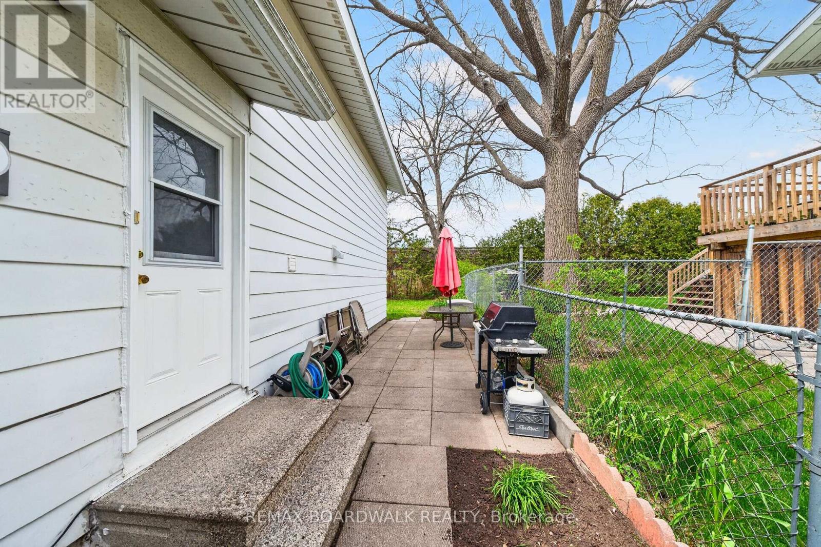 189 Banning Road, Ottawa, Ontario  K2L 1C5 - Photo 37 - X13123428