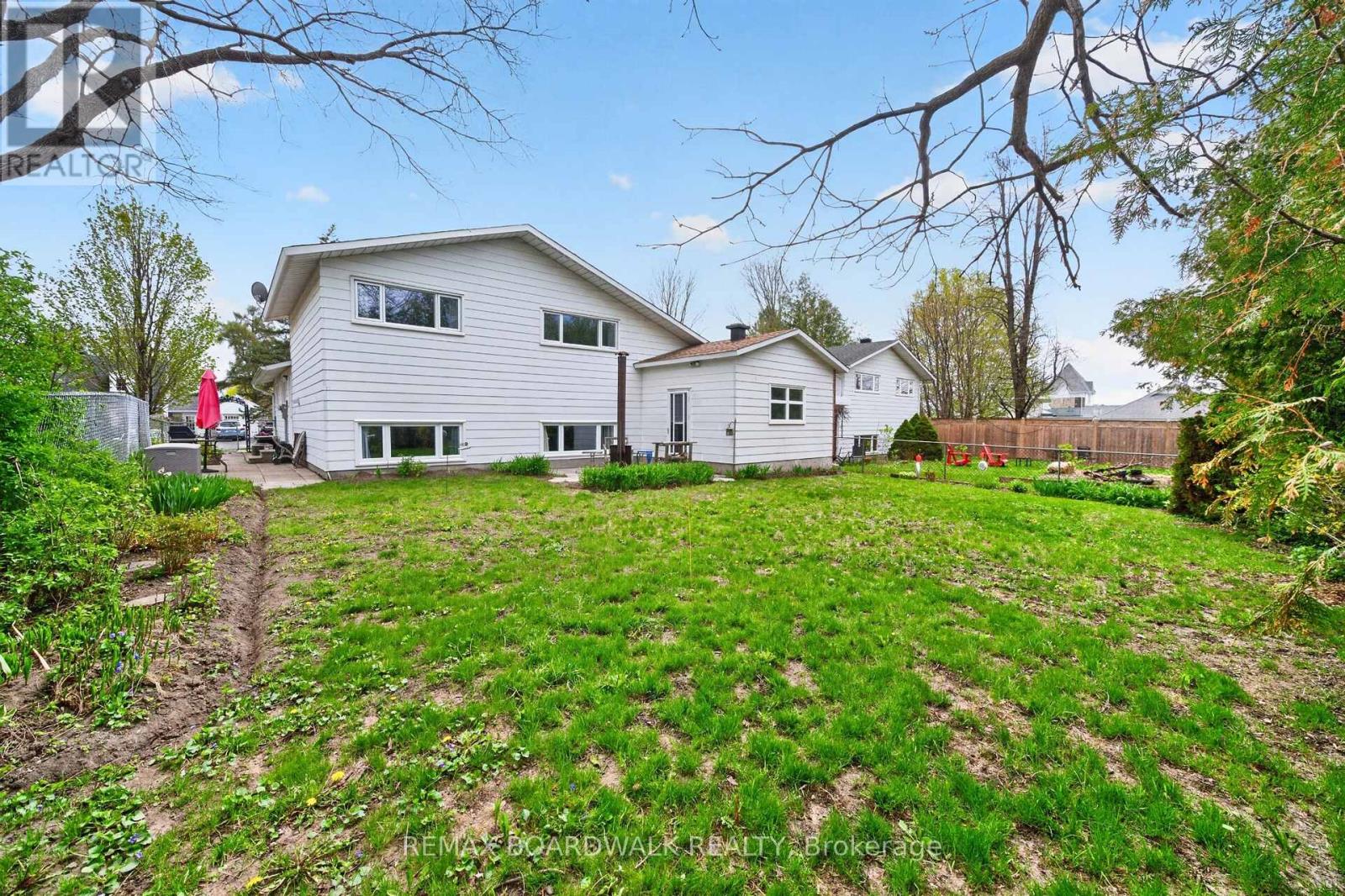 189 Banning Road, Ottawa, Ontario  K2L 1C5 - Photo 39 - X13123428