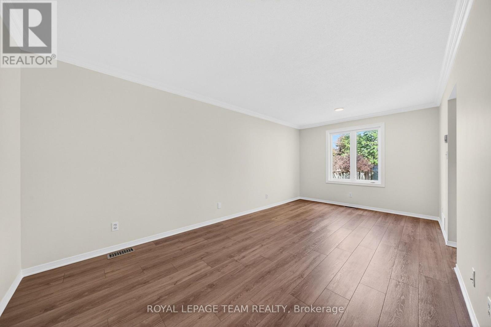 42 Baton Court, Ottawa, Ontario  K2L 4C8 - Photo 10 - X13123486