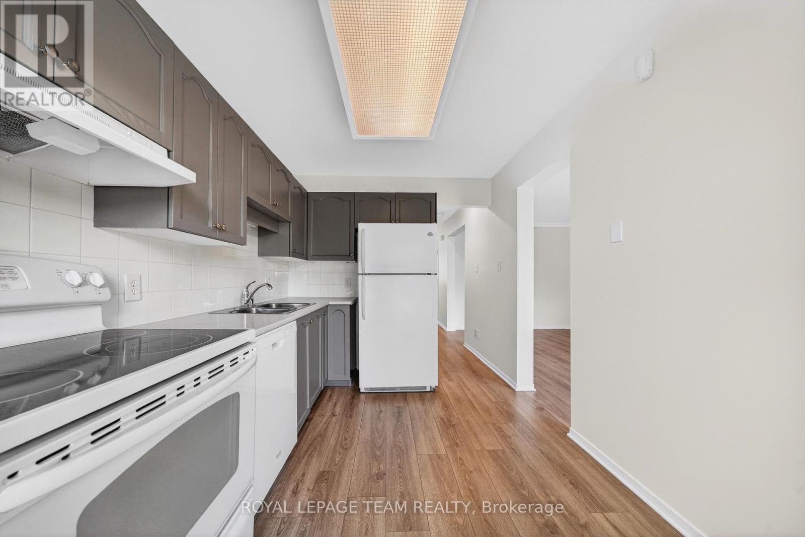 42 Baton Court, Ottawa, Ontario  K2L 4C8 - Photo 18 - X13123486