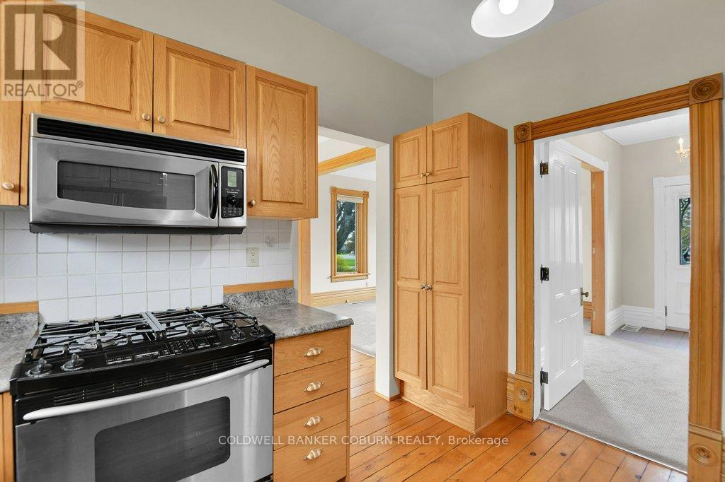 11719 Lakeshore Drive, South Dundas, Ontario  K0C 1X0 - Photo 16 - X13123522