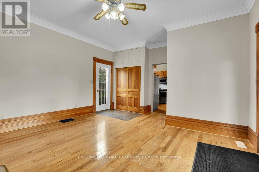11719 Lakeshore Drive, South Dundas, Ontario  K0C 1X0 - Photo 18 - X13123522