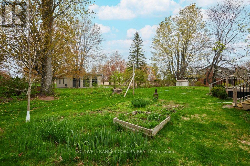 11719 Lakeshore Drive, South Dundas, Ontario  K0C 1X0 - Photo 35 - X13123522
