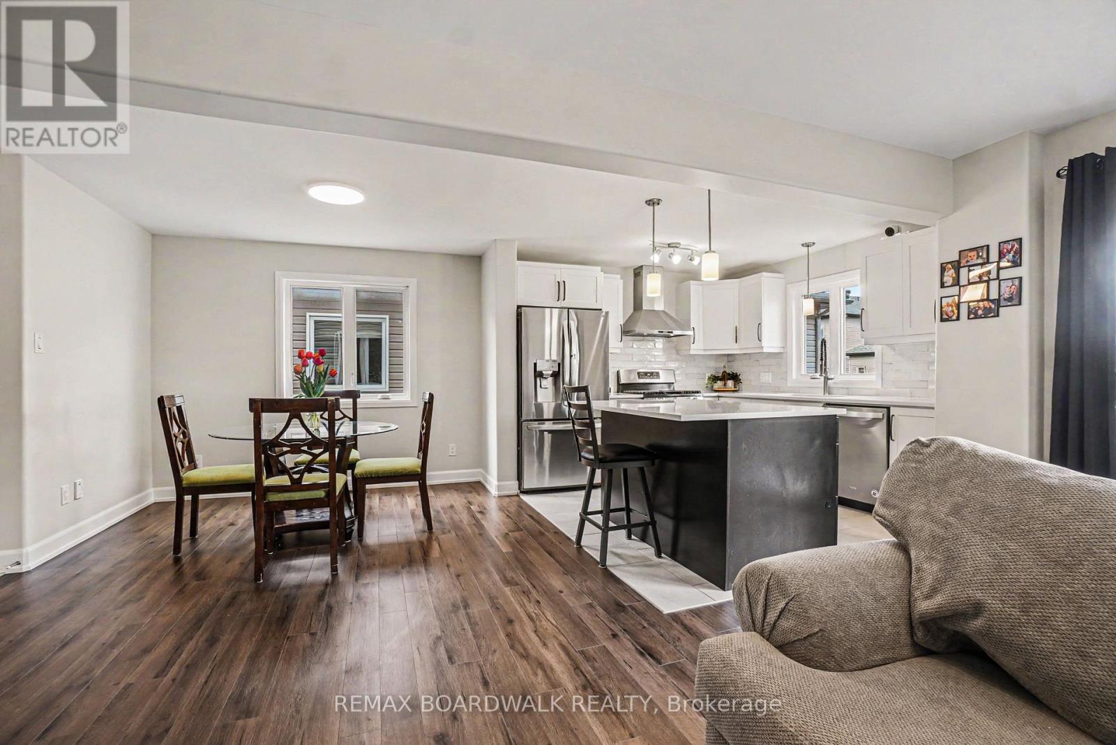 737 Azure Street, Russell, Ontario  K4R 0E6 - Photo 10 - X13123574