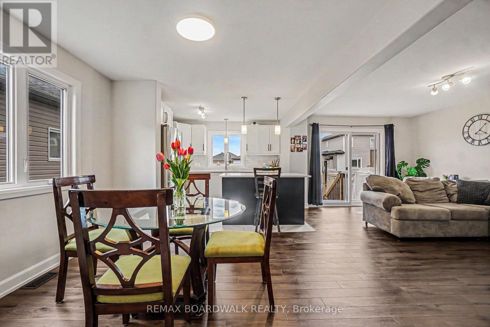737 Azure Street, Russell, Ontario  K4R 0E6 - Photo 11 - X13123574