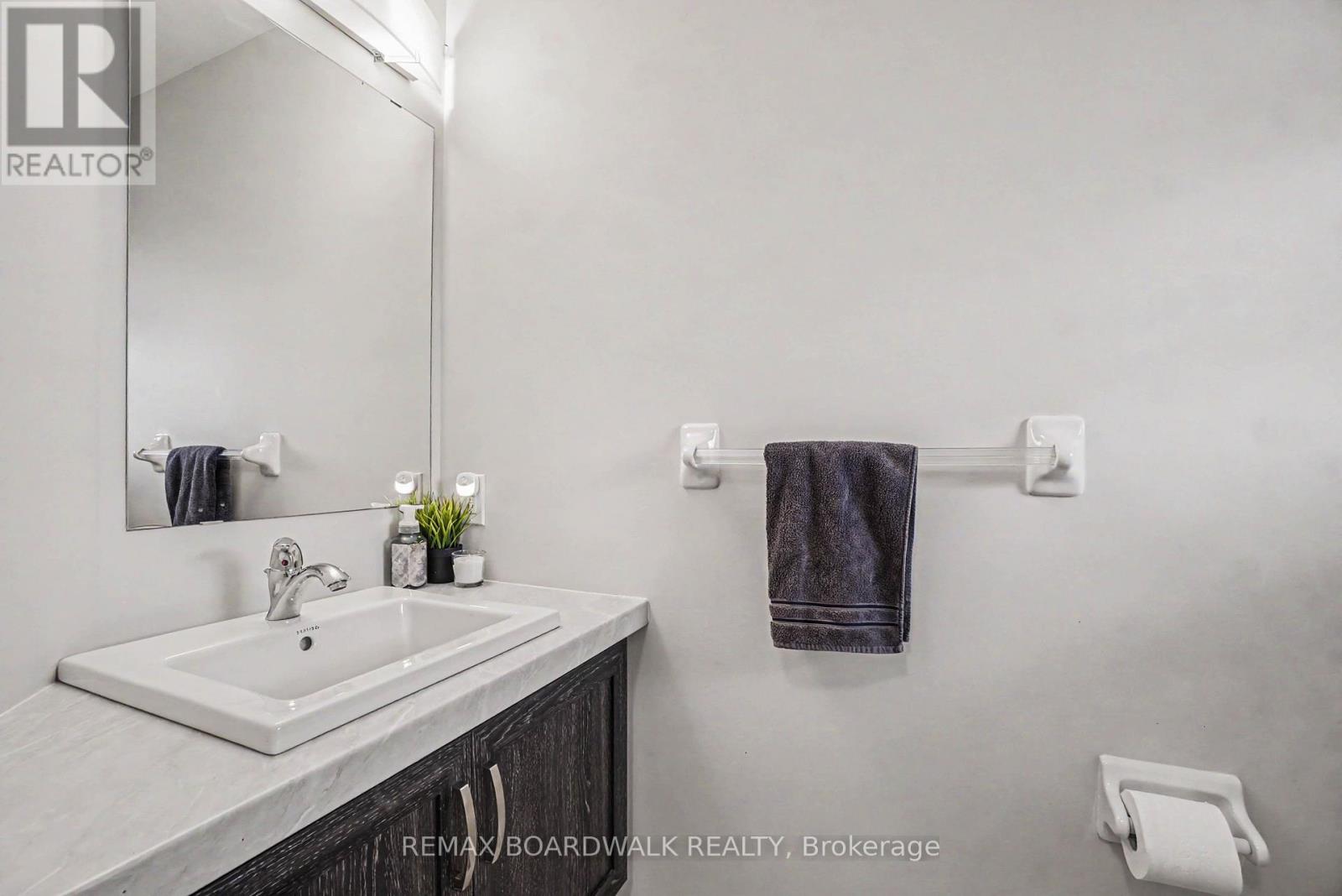737 Azure Street, Russell, Ontario  K4R 0E6 - Photo 16 - X13123574