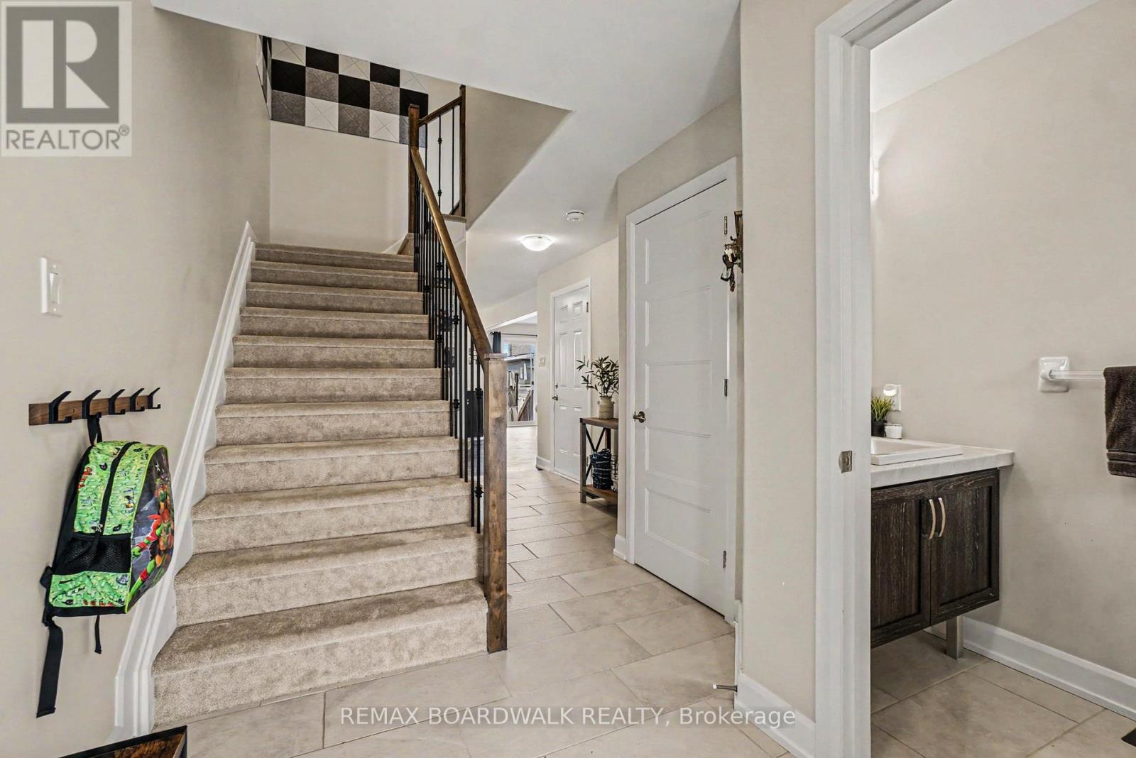 737 Azure Street, Russell, Ontario  K4R 0E6 - Photo 6 - X13123574