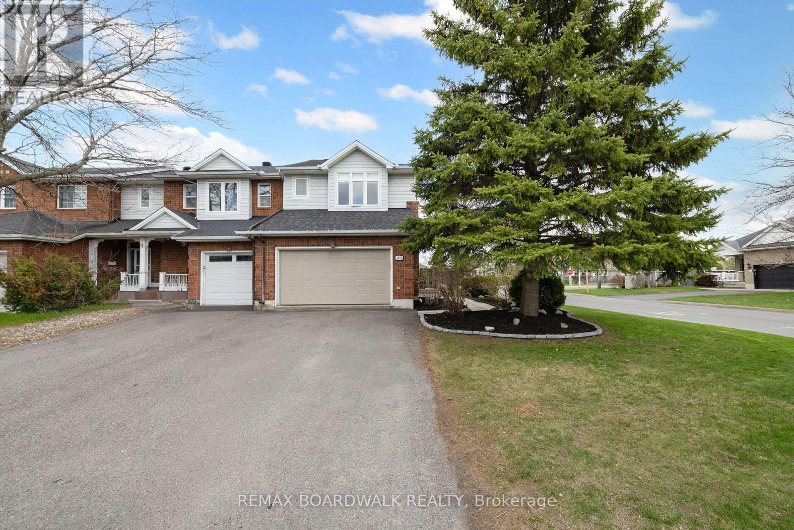 1197 LICHEN AVENUE, Ottawa, Ontario
