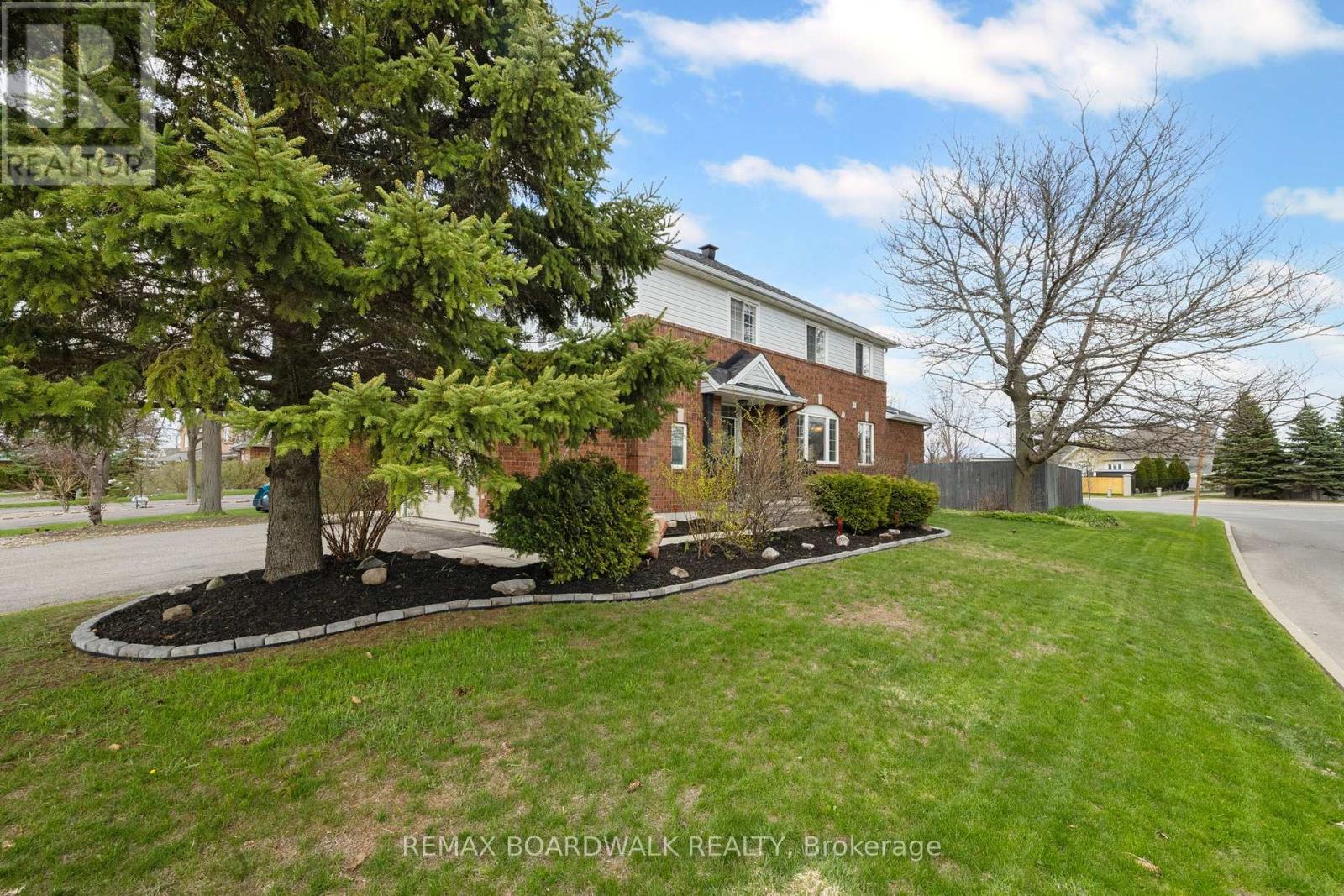 1197 Lichen Avenue, Ottawa, Ontario  K4A 4A5 - Photo 3 - X13123584
