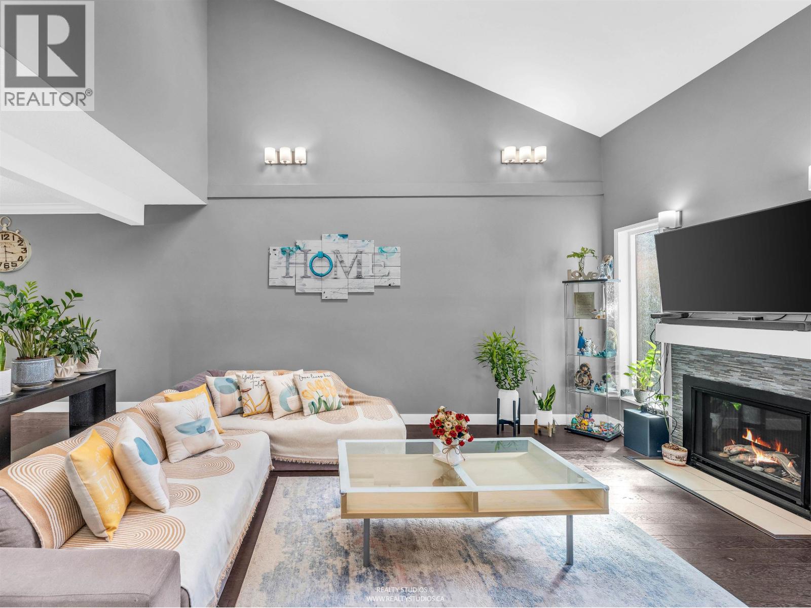 7170 HECATE PLACE, Vancouver, British Columbia
