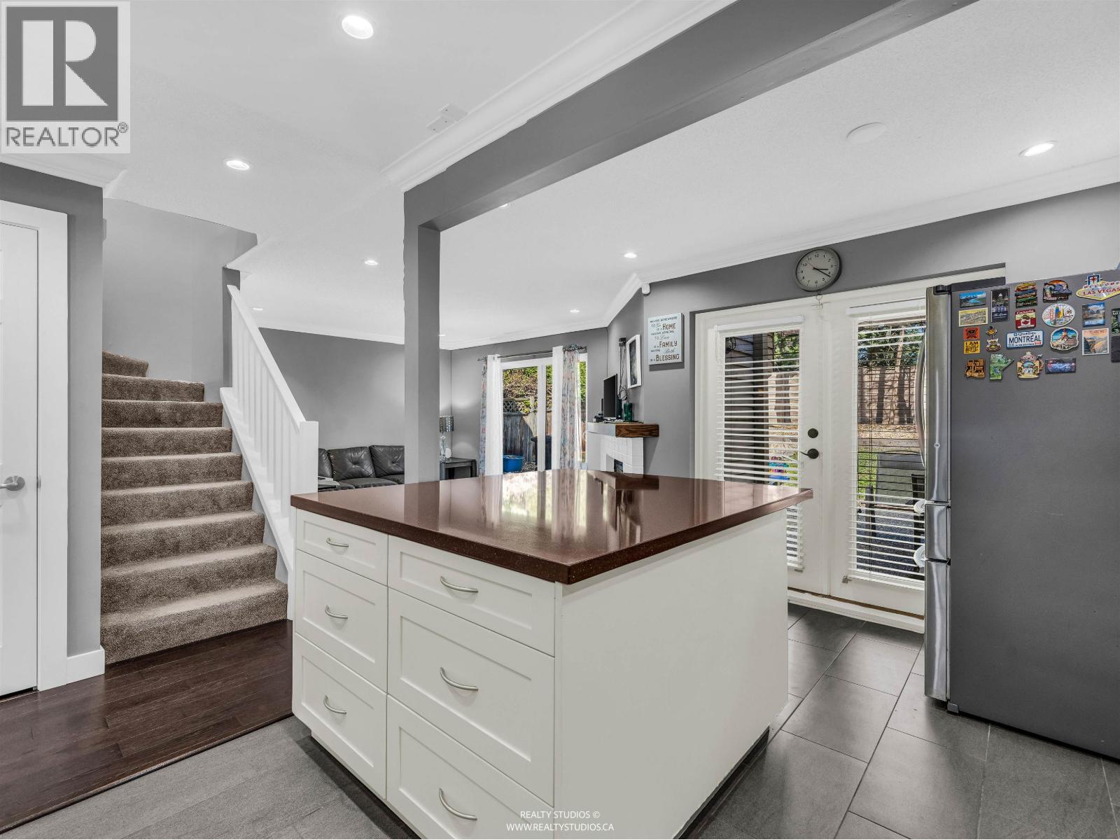 7170 Hecate Place, Vancouver, British Columbia  V5S 4C4 - Photo 8 - R3112166