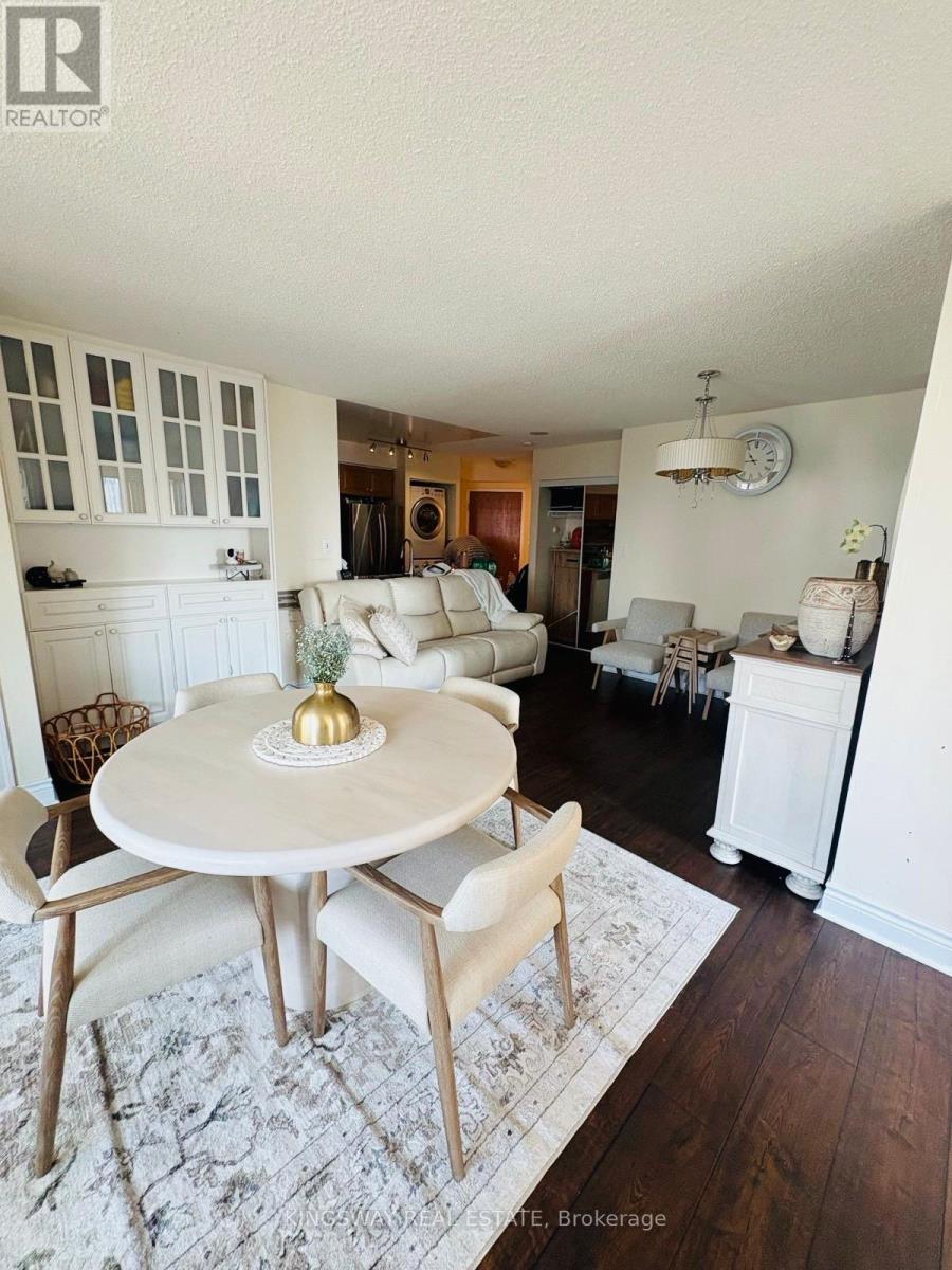 2303 - 7 Lorraine Drive, Toronto, Ontario  M2N 7H2 - Photo 2 - C13123520