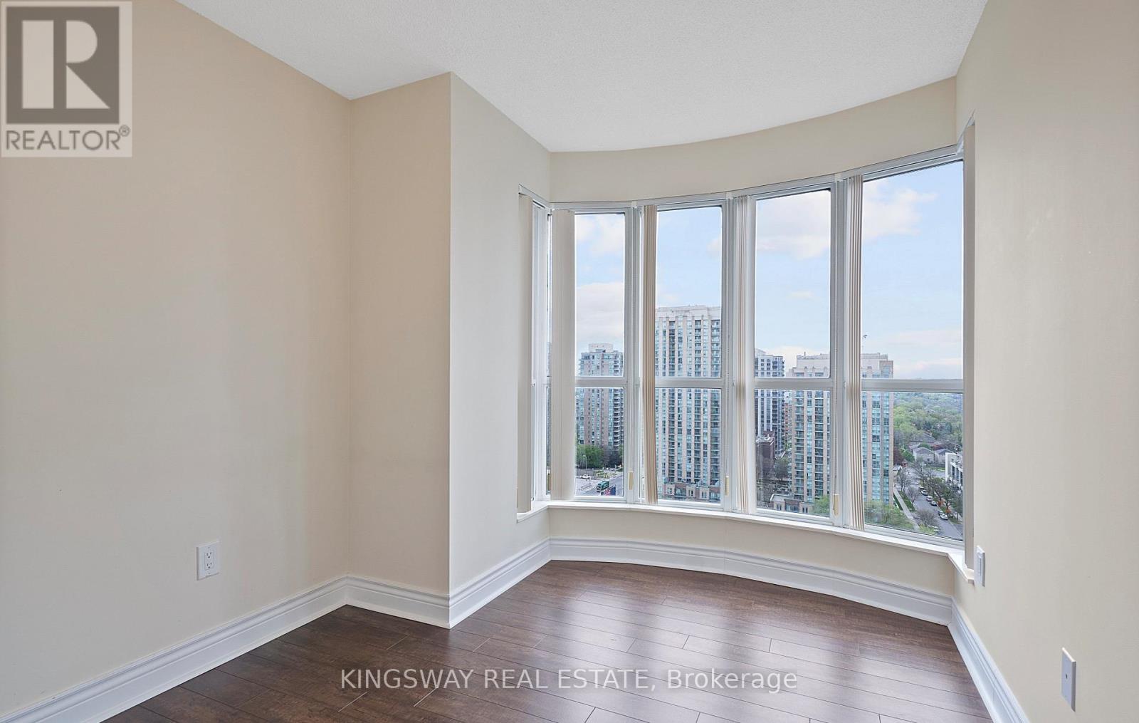 2303 - 7 Lorraine Drive, Toronto, Ontario  M2N 7H2 - Photo 8 - C13123520