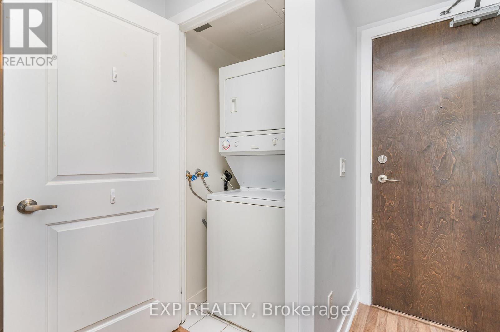 1810 - 50 Lynn Williams Street, Toronto, Ontario  M6K 3R9 - Photo 14 - C13123560