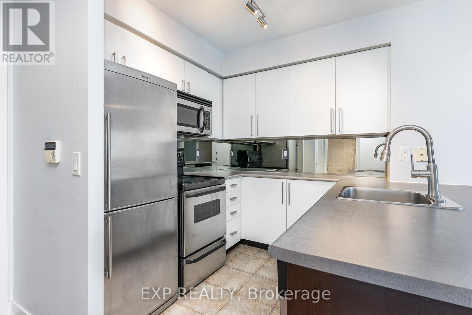 1810 - 50 Lynn Williams Street, Toronto, Ontario  M6K 3R9 - Photo 3 - C13123560