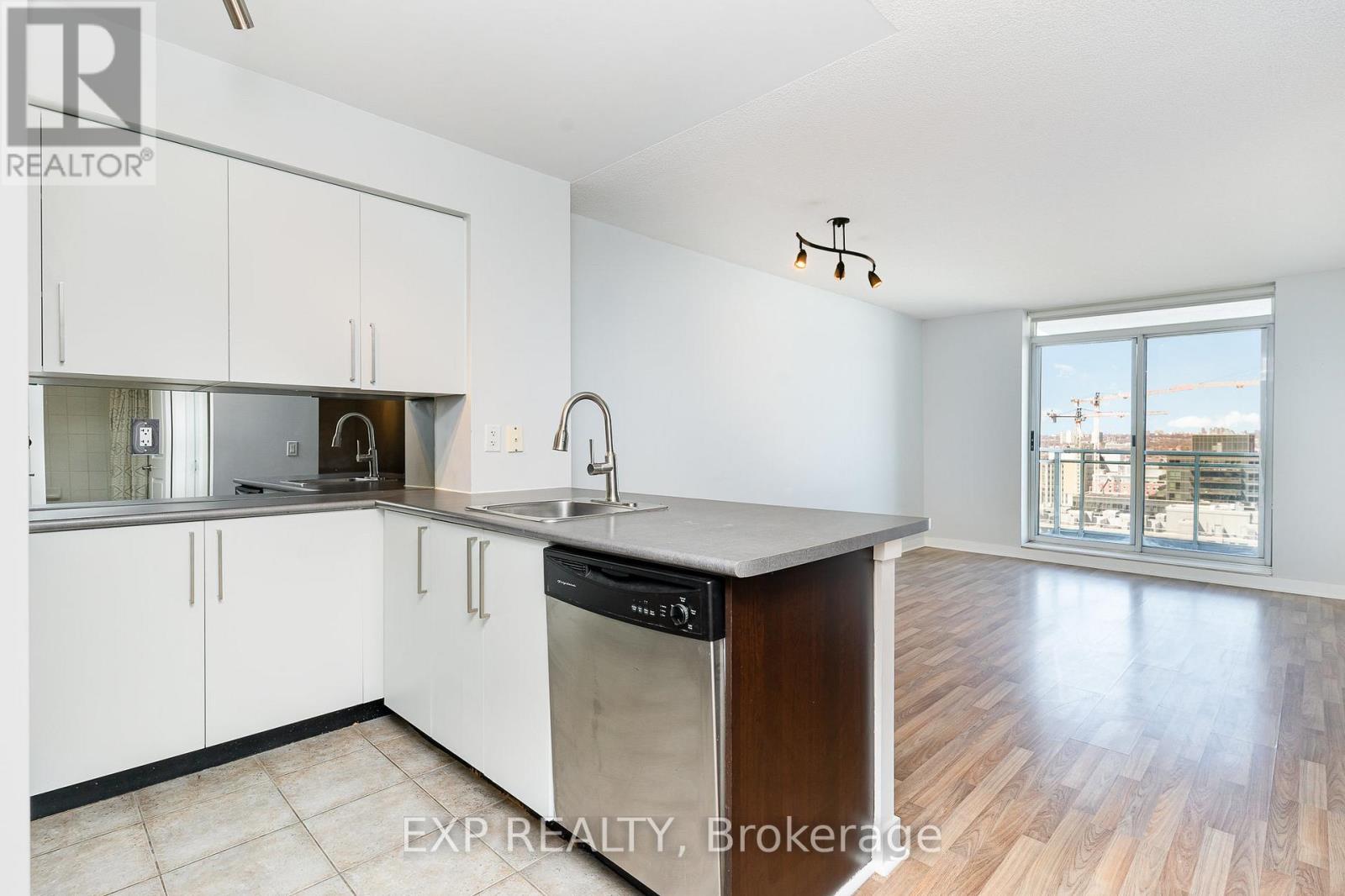 1810 - 50 Lynn Williams Street, Toronto, Ontario  M6K 3R9 - Photo 4 - C13123560