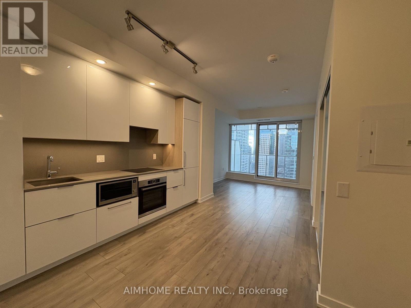 1903 - 28 Freeland Street, Toronto, Ontario  M5E 0E3 - Photo 2 - C13123660