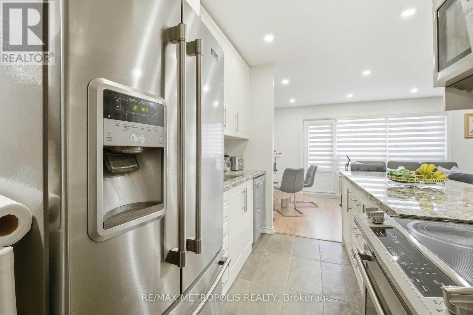 205 - 5877 Bathurst Street, Toronto, Ontario  M2R 1Y7 - Photo 16 - C13123674