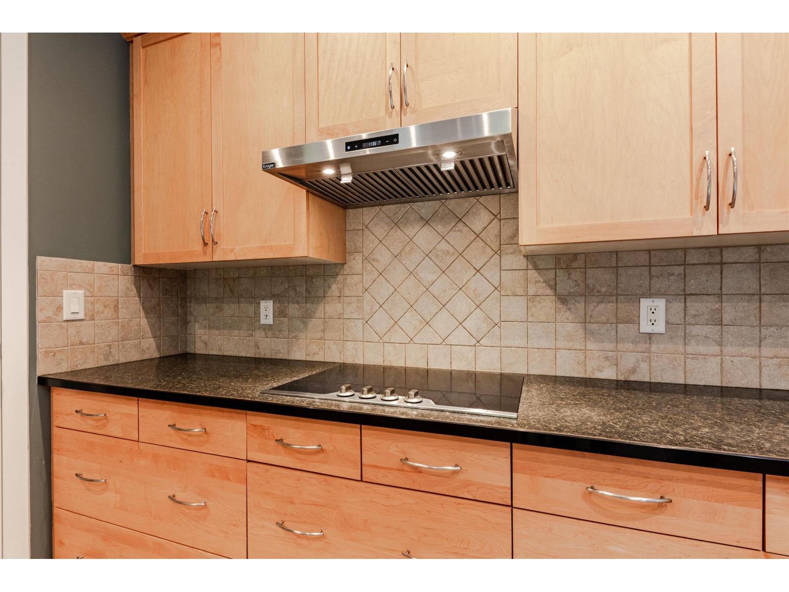 14650 61a Avenue, Surrey, British Columbia  V3S 6N4 - Photo 7 - R3122160